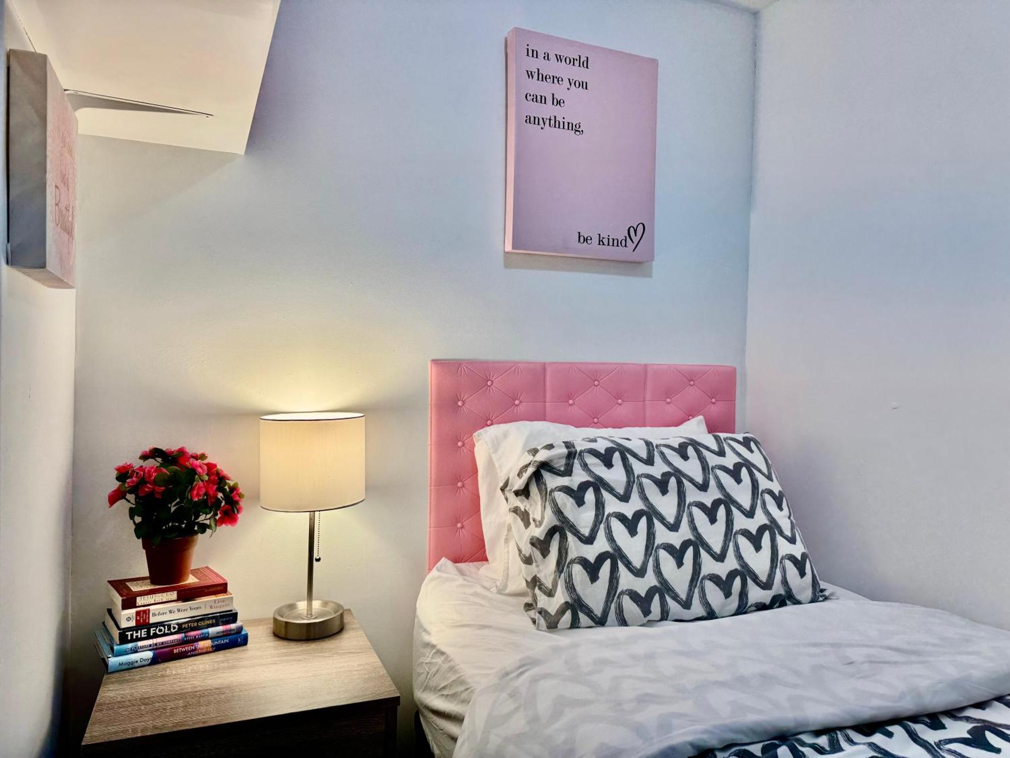 Tiny Private Room On The 1St Floor With Shared Bathroom Near Seatac Airport And Downtown Seattle Exteriér fotografie