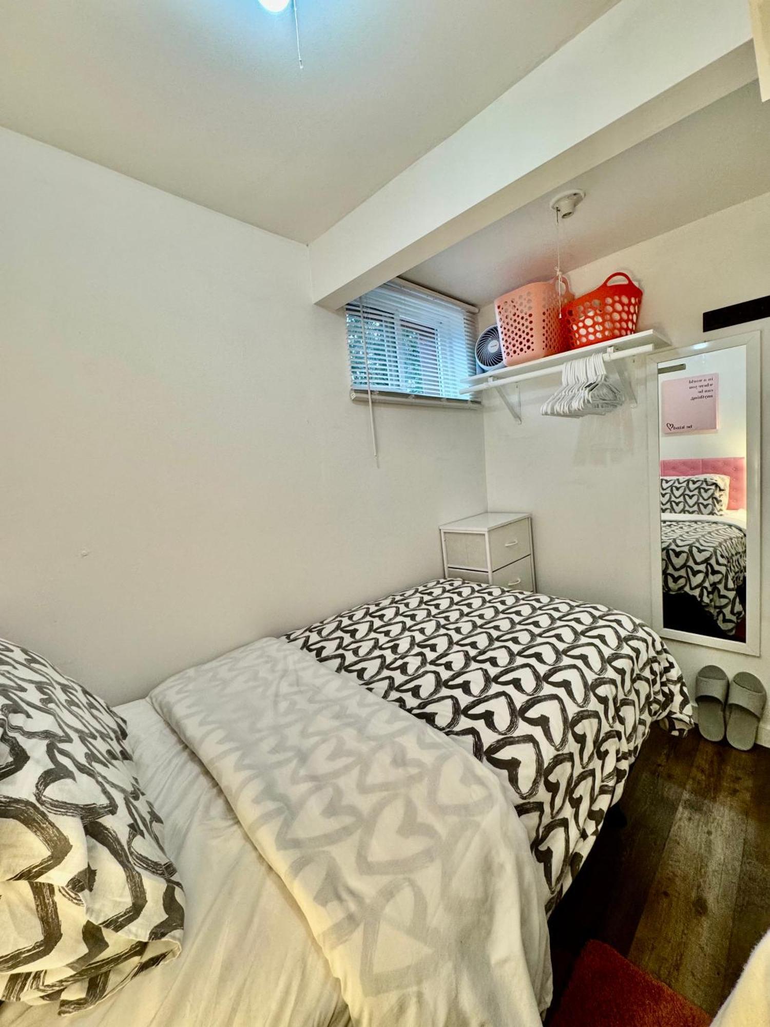 Tiny Private Room On The 1St Floor With Shared Bathroom Near Seatac Airport And Downtown Seattle Exteriér fotografie