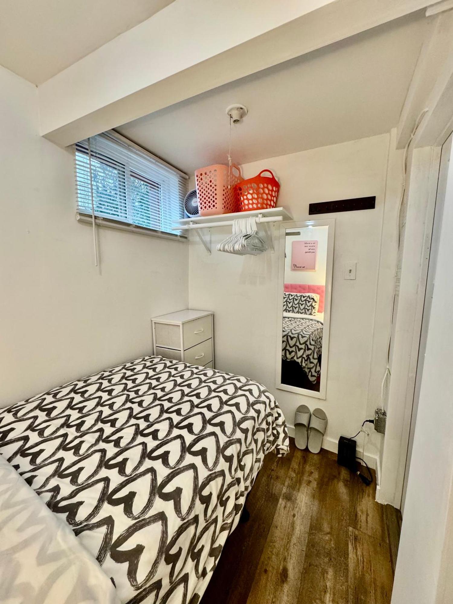 Tiny Private Room On The 1St Floor With Shared Bathroom Near Seatac Airport And Downtown Seattle Exteriér fotografie